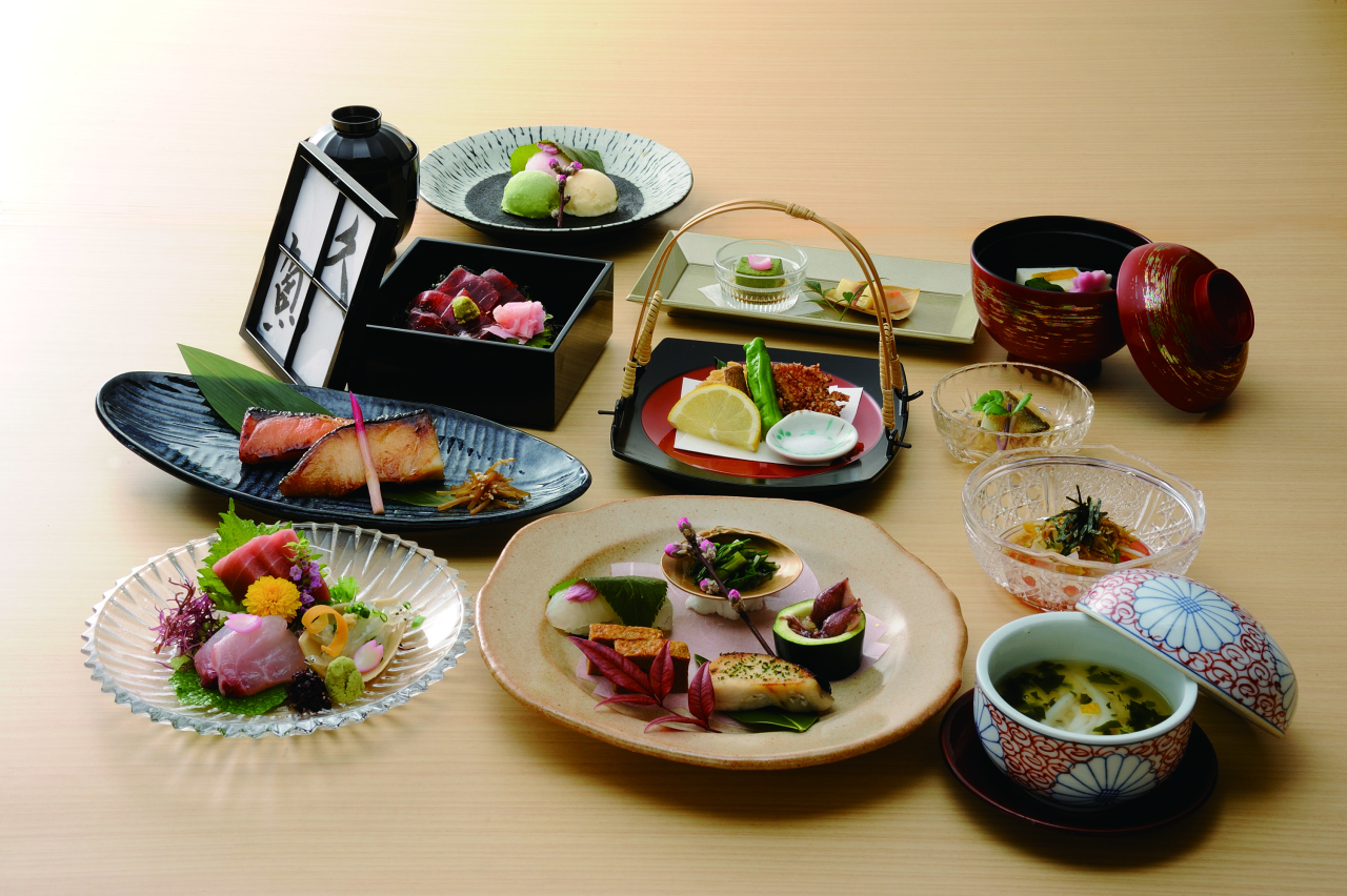  創業110年ほどの老舗企業が運営する日本料理店で調理スタッフとして活躍しませんか