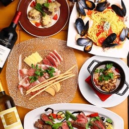 ホテルや専門店で経験を積んだ実力派の料理人が多数活躍しており互いに調理技術を高め合える環境です。