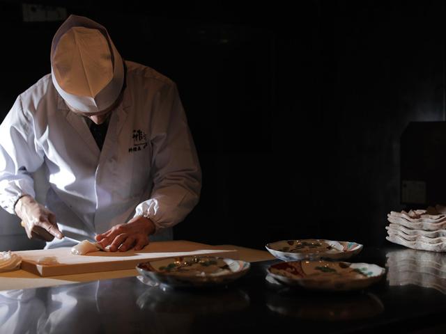 創業60年以上にわたるグループの安定は、守りじゃない、攻めにあり。月9日休み＆寮完備の環境で、全員「プロデューサー」として誰もが主役となり、成長を加速させます。