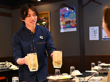 現在、国内外に31業態・320店舗を展開している成長企業で活躍しませんか！