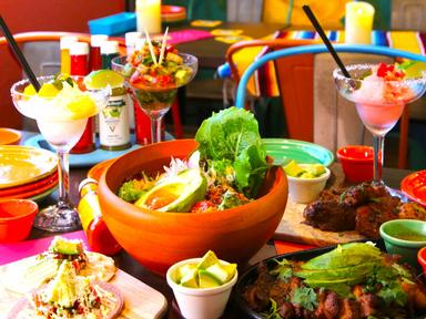 現在、国内外に50業態・320店舗を展開している成長企業で活躍しませんか！