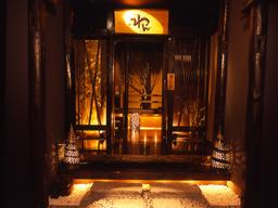 現在、国内外に50業態・320店舗を展開している成長企業で活躍しませんか！