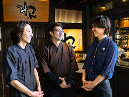 現在、国内外に50業態・320店舗を展開している成長企業で活躍しませんか！