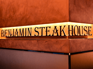 現在、国内外に50業態・320店舗を展開している成長企業で活躍しませんか！