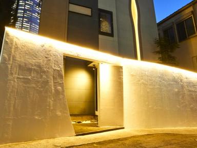 現在、国内外に50業態・320店舗を展開している成長企業で活躍しませんか！