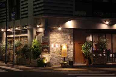 経験の有無を問わず活躍できる現場があり、調理・接客から店舗管理まで幅広く業務を経験できます。