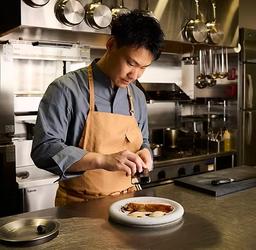  2025年10月にオープンした『Sillage』（シヤージュ）でスーシェフを募集しています。