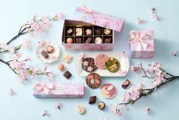 日本の美意識や情緒を大切にした商品づくりをし、お客様にブランドの魅力を届けています。