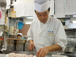 安定した環境の中、調理技術をさらに高めていきましょう。