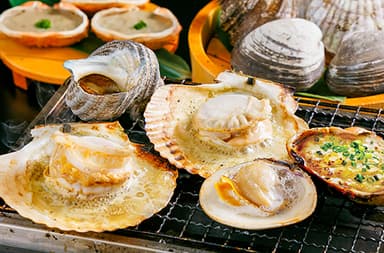 入社から平均2年という短期間で店長や料理長への昇格が可能で、スピーディーなキャリアアップを望めます。