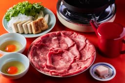 店舗運営を経験した後は、商品企画や海外事業、採用など多彩な本部職へキャリアチェンジすることが可能です