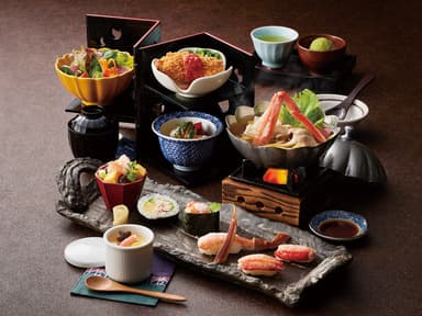 客単価1万円の店舗で、日常的に高級食材を扱うことができます。妥協のない環境で和食の技術を極められます