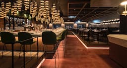 食、ファッション、アート、音楽、イベントなど、文化的で多様な専門性を持つプロフェッショナル集団