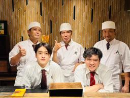 20～30代が中心！アイデアも飛び交う活気あるキッチン！幅広い業務をお任せします。