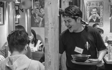 Missionは 『今日より明るい大阪を創る』。お店で生まれる笑顔や元気で地域を盛り上げて下さい。