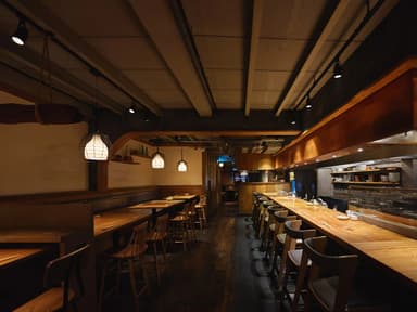 アダストリアグループの一員として、コンプライアンスが遵守されたクリーンで安心の労働環境を維持。