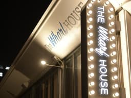 アパレル大手アダストリアグループの福利厚生を完備。人気ブランドの社割が利用できるのは大きな特典です