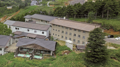温泉や山・スキー、スノボが好きな方はぜひ。プライベートが充実しますよ。寮あり（単身7000円/月）