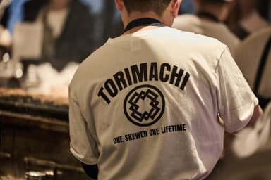 焼鳥店で働いてみたい。その気持ちを、正社員の調理スタッフとして形にできます。