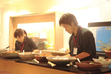 未経験者、大歓迎！奈良市内にある個性豊かな4店舗！好待遇で働こう！
