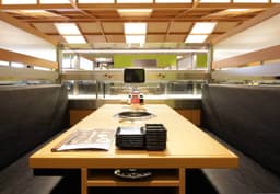 生産から販売まで手掛ける6次産業化モデルにより、自信を持ってお客様へ高品質な和牛を提案できます。