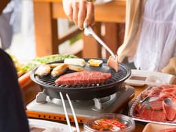 自社グループで生産から外食まで担う6次化スタイルにより、食材の背景に自信を持って接客ができます。