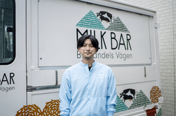 自然の素材だけを使った100％ナチュラルな無添加アイスを、一つひとつ丁寧に手づくりしています。