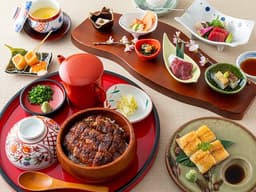 上場を見据えた積極的な店舗展開を行っているため、若手からベテランまで早期のキャリアアップが可能です。