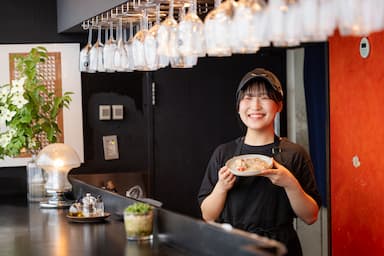 20代・30代のスタッフが多数活躍中！年齢や性別に関わらず活躍できる社風です♪