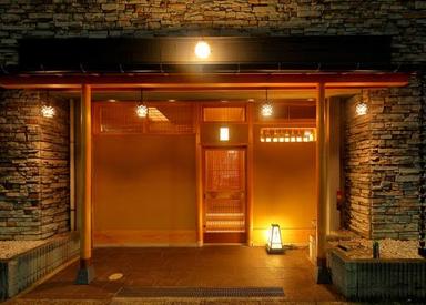 旬の素材を活かした一品料理を毎日ご用意する、割烹料理店で調理技術を磨きませんか？