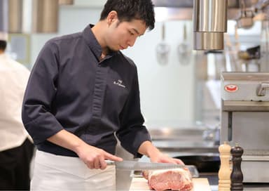 3年に1度の30日間休暇や年間休日120日の確保など、私生活を充実させながら長く働ける環境です。