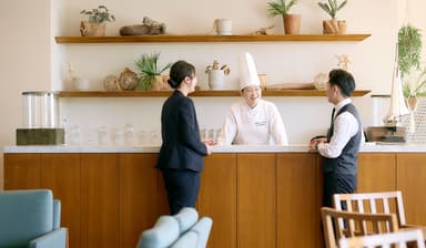 年間休日120日に加え、3年ごとに30日間のリフレッシュ休暇を取得できるため、私生活も大切にできます