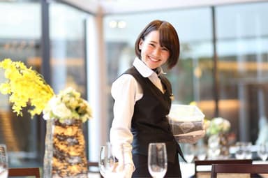 年間休日120日に加え、3年に1度「30日間の連続休暇」を取得可能。心身ともにリフレッシュできます。