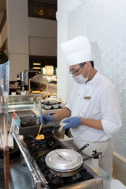 神戸ベイシェラトンの「ガーデンカフェ」でスーシェフ候補を募集しています。