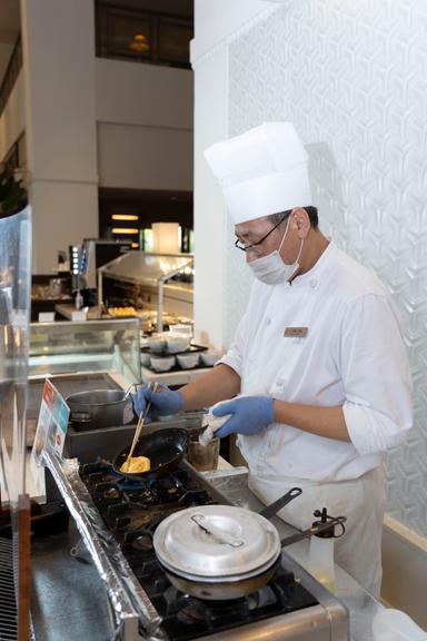 神戸ベイシェラトンの「ガーデンカフェ」でスーシェフ候補を募集しています。