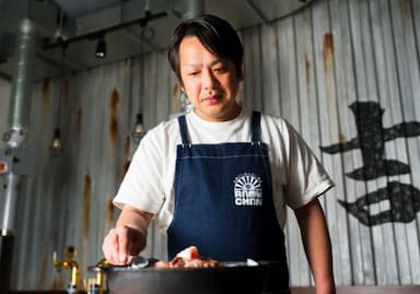 『おもてなし』のプロとして、日本一のおもてなし集団を目指し極めていく会社です