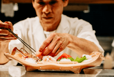 旬の魚介と全国の美味い酒で至福の瞬間を演出！手作りにこだわる『音波』で料理人として成長しませんか？