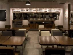 仕入れや食材管理から調理、接客にいたるまで、店舗を丸ごと運営できる一生モノの技術が身につきます。