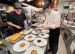 生産地に近いキッチンで、採れたて素材と本気で向き合う日々。