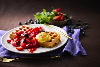 スタッフとのコミュニケーションを大切にしながら業務に取り組んでください