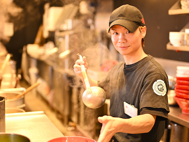  『ラー麺 ずんどう屋』で店長としてご活躍いただける方を募集！月給44万円以上