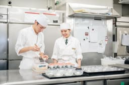 一流の技と手応えを手に入れる。神戸の老舗ホテルで和洋の調理技術を深めませんか