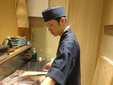 『北浜 よし田』にて調理スタッフを募集しています。