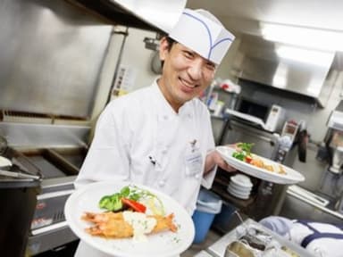 病院内レストランを統括する、エリアマネージャー候補の募集です。