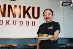 渋谷『筋肉食堂』でホールスタッフ募集！未経験・バイトデビューも大歓迎♪