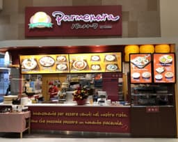 丁寧な店舗指導とアクロバット研修など多彩な教育制度があり、未経験から一生モノの職人技が身につきます。