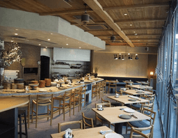 呑めるピザ屋「PICICA PICICA PIZZA & PASTA 」がサービススタッフを募集！