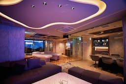 『palace roppngi tokyo』にて店長候補を募集します。