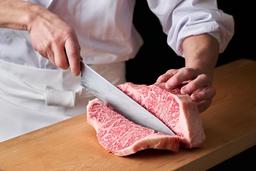 2026年、春にオープン予定の焼肉店で店長候補を募集します！