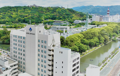 “いろんなよさ”が絶妙に程よく混ざり合う街「松山市」のホテル内にあるレストランで料理人を募集！